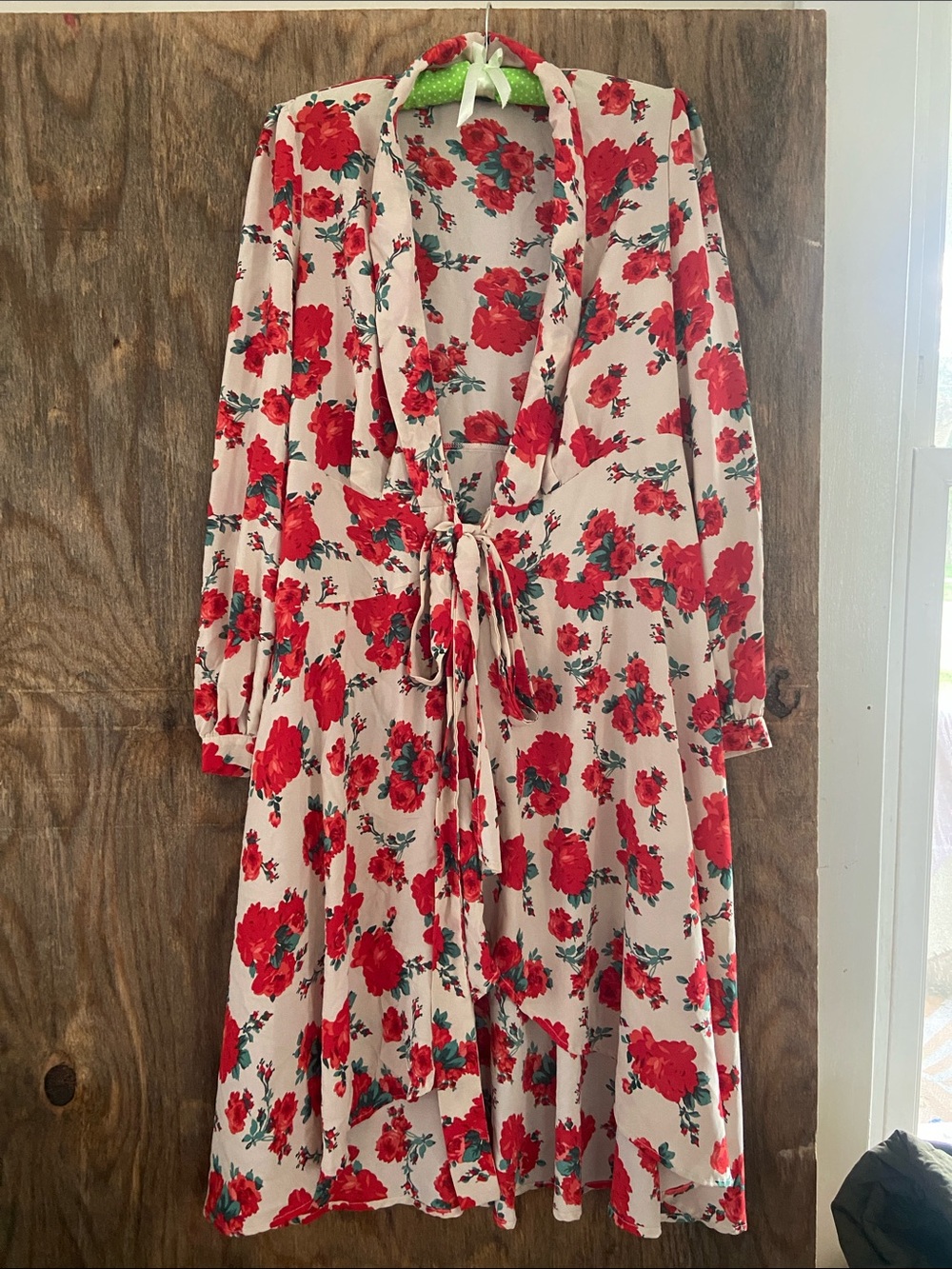 Boohoo Red Floral Tie-Waist Midi Dress on Cream
